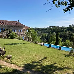 mas-de-la-giralde.hotels-rhonealpes.com/