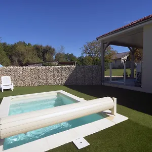 D&d Avec Piscine Privative Hébergement de vacances